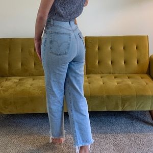 Levi’s Ribcage Straight Light Wash